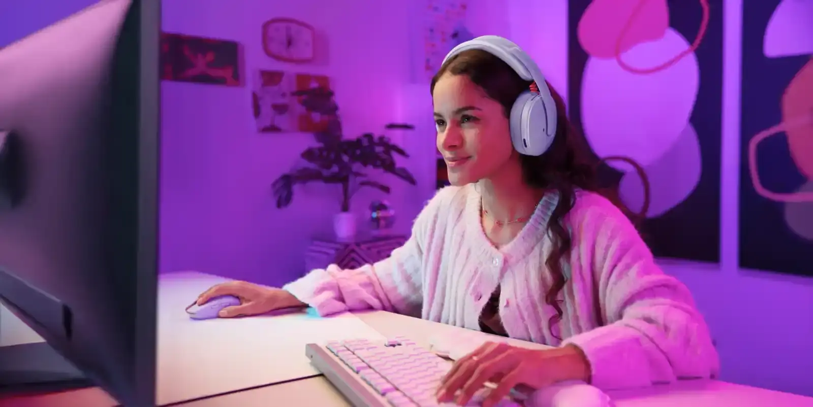 Logitech G325 LIGHTSPEED: Headset Gaming Murah Meriah?